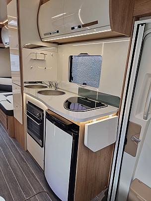 Motorhome hire Cowdenbeath